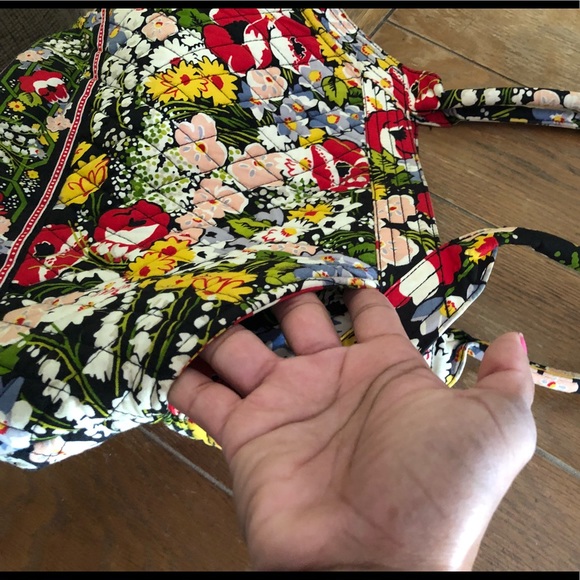 Vera Bradly Shoulder bag! - Picture 2 of 5